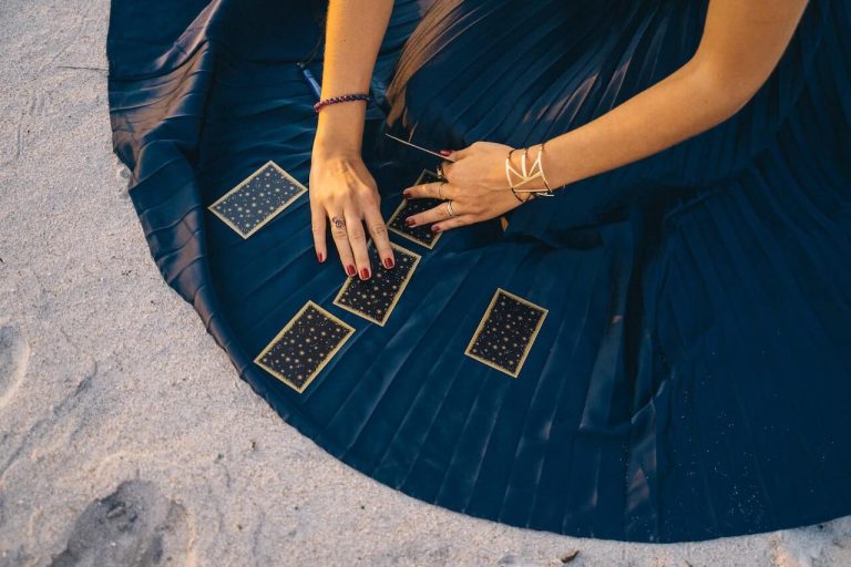 tapis de tarot en soie